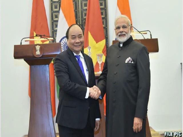 Prime Minister Modi holds virtual summit with Vietnamese counterpart